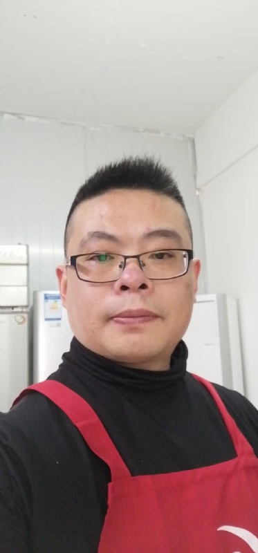 努力奋斗的第一张照片--金门交友网