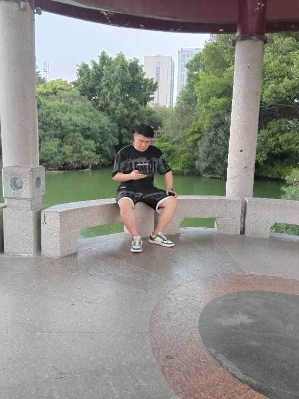 不善挽留的第一张照片--金门交友网