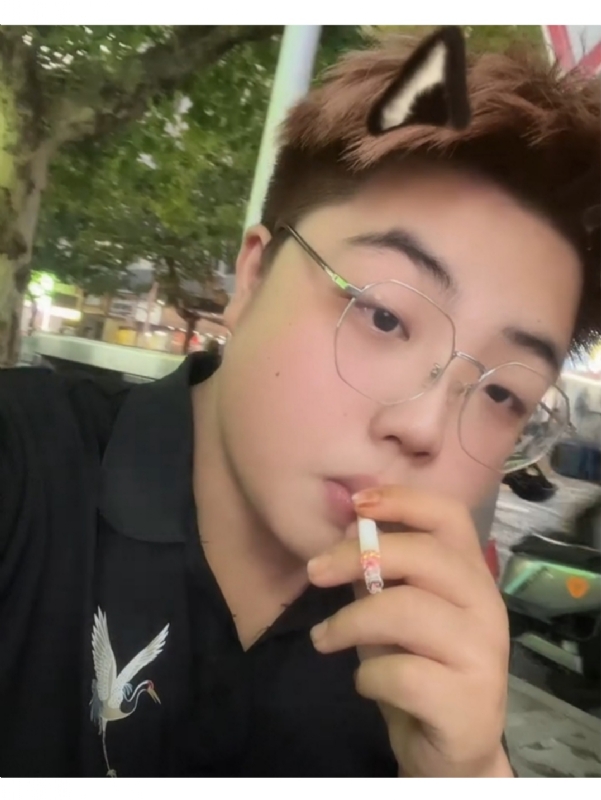 不循环的缘的第一张照片--金门交友网