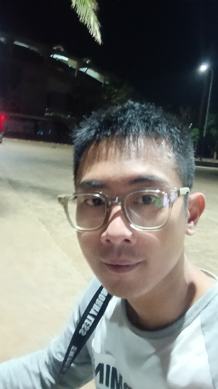 龙龙的第一张照片--金门交友网