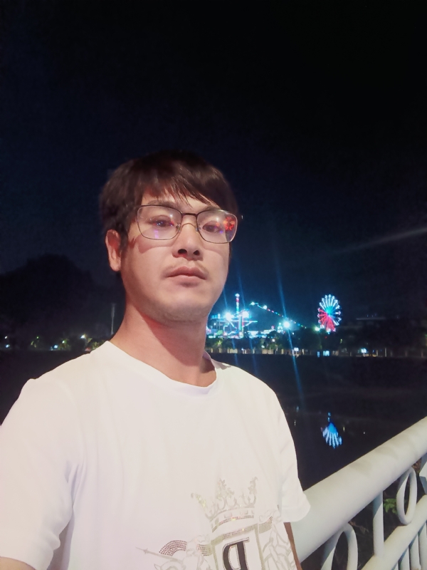 任豐的第一张照片--金门交友网
