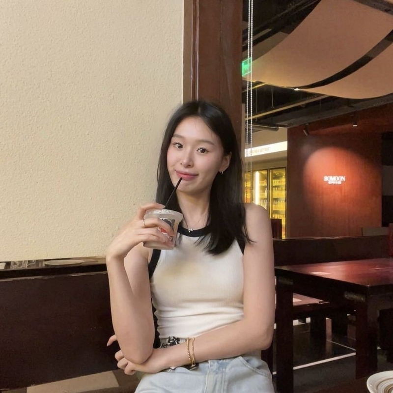 羽毛的第一张照片--金门交友网